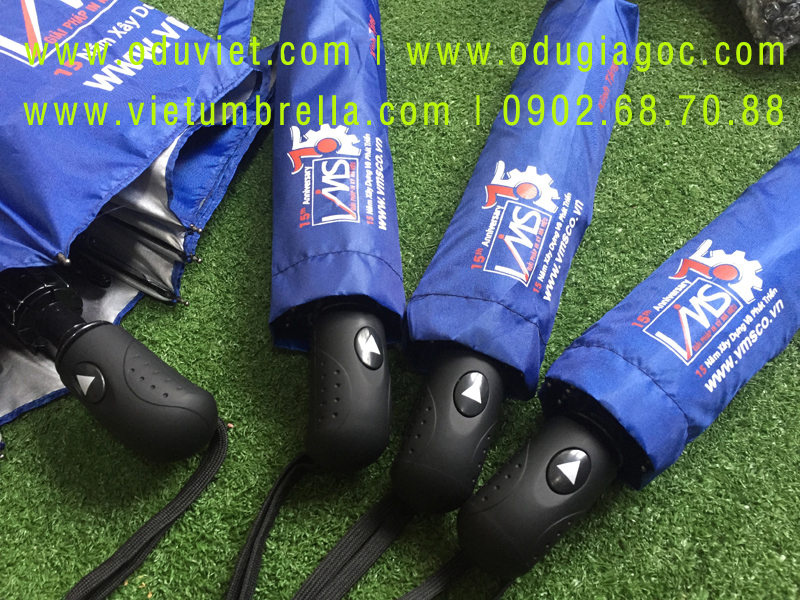 xưởng sản xuất ô dù cầm tay in logo quảng cáo
